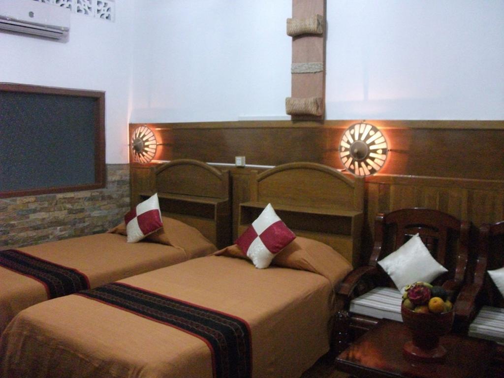 Mingalar Inn Inle Lake Bagian luar foto