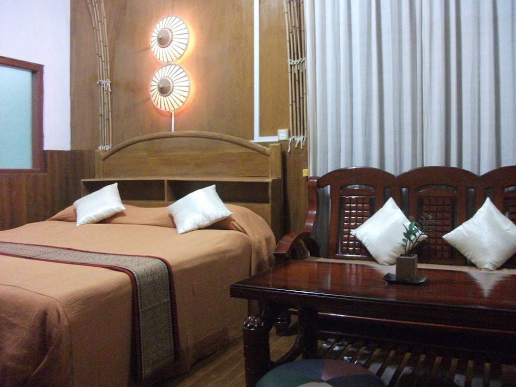 Mingalar Inn Inle Lake Bagian luar foto